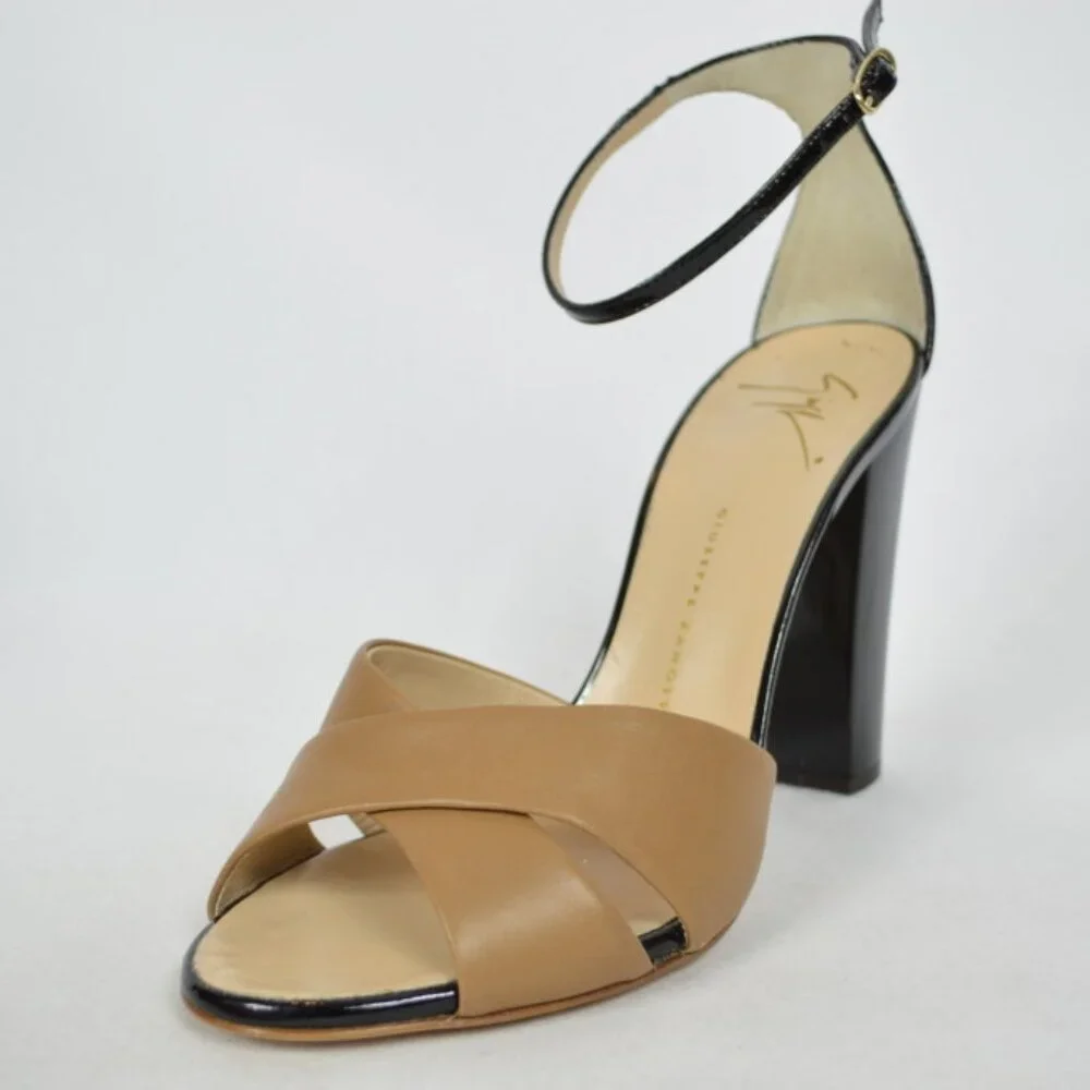 NIB Giuseppe Zanotti Tan Leather Ankle Strap Sandals Size Euro 39/US 8.5 Italy